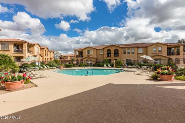 10655 N 9TH Street 213, Phoenix, AZ 85020