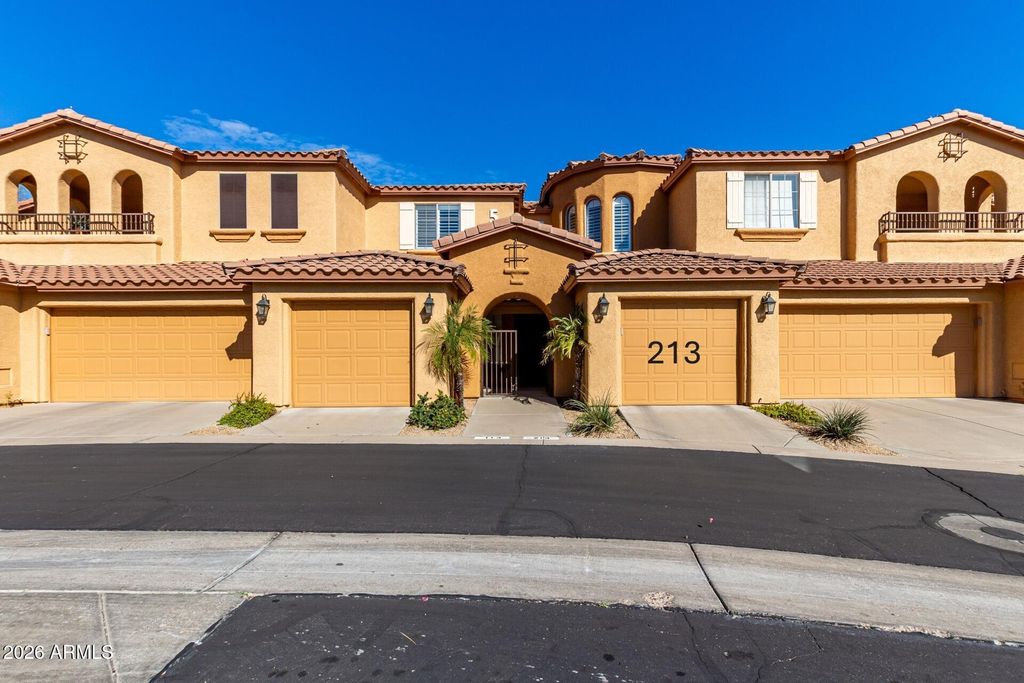 10655 N 9TH Street 213, Phoenix, AZ 85020