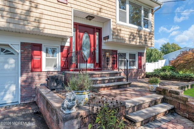 9 Creek Road, Port Monmouth, NJ 07758