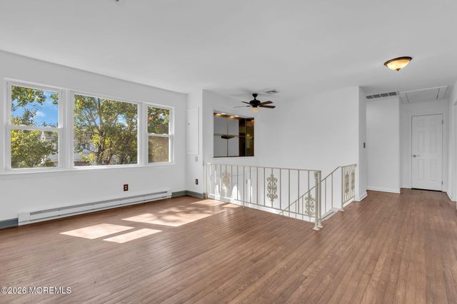 9 Creek Road, Port Monmouth, NJ 07758