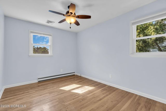 9 Creek Road, Port Monmouth, NJ 07758