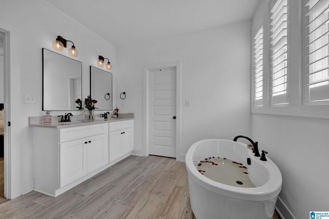 65 STONEWOOD LANE, Springville, AL 35146