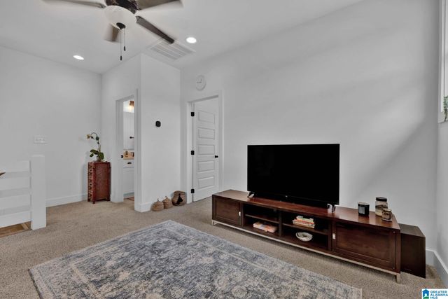 65 STONEWOOD LANE, Springville, AL 35146