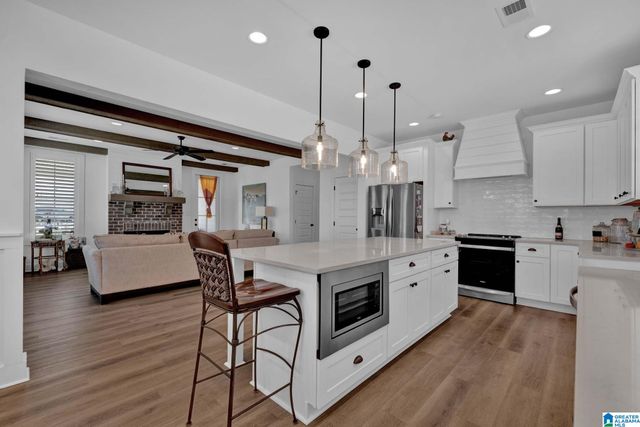 65 STONEWOOD LANE, Springville, AL 35146