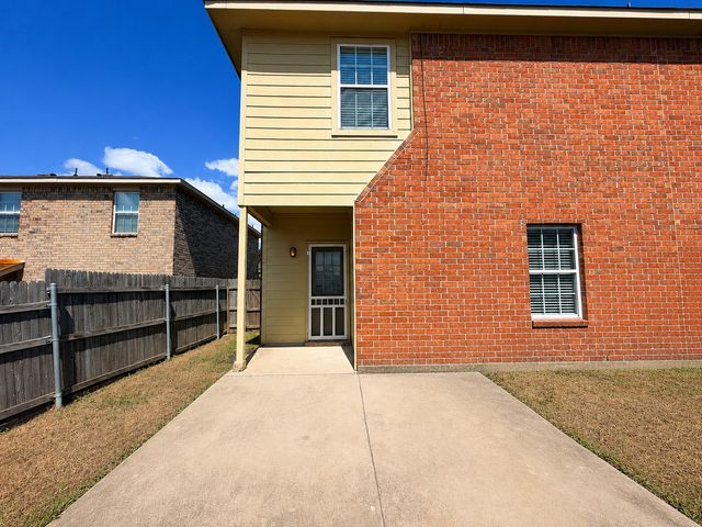 1108 Parkway Trail, Princeton, TX 75407