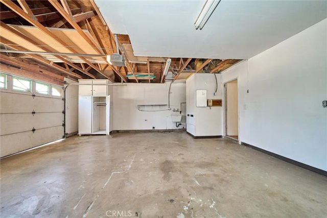 10007 Victor Street, Hesperia, CA 92345