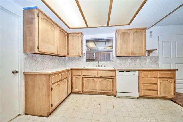 10007 Victor Street, Hesperia, CA 92345