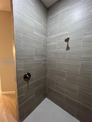 1025 Jupiter Lp, La Belle, FL 33935