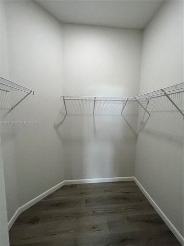 1025 Jupiter Lp, La Belle, FL 33935