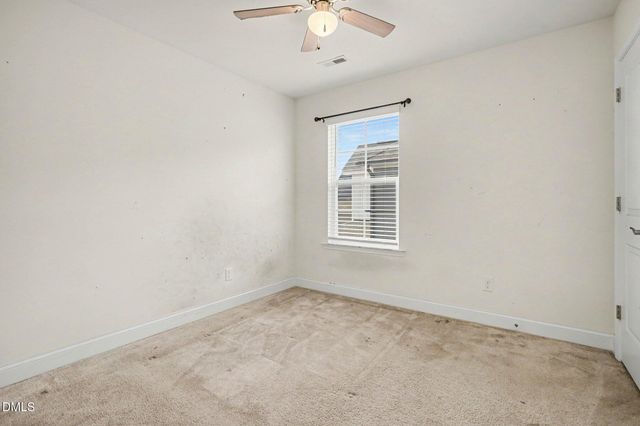 404 Avery Glenn Way, Fuquay Varina, NC 27526