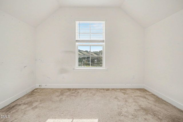 404 Avery Glenn Way, Fuquay Varina, NC 27526