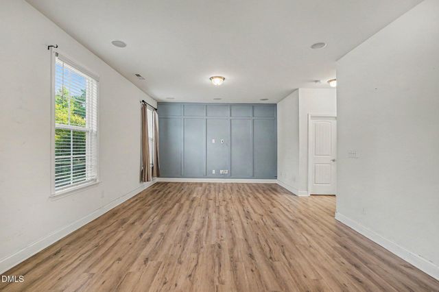 404 Avery Glenn Way, Fuquay Varina, NC 27526