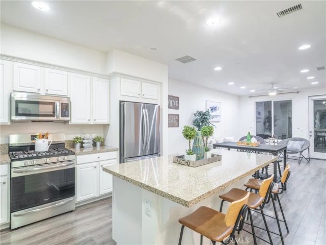 422 W Route 66 47, Glendora, CA 91740