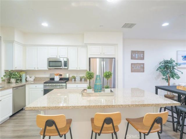 422 W Route 66 47, Glendora, CA 91740