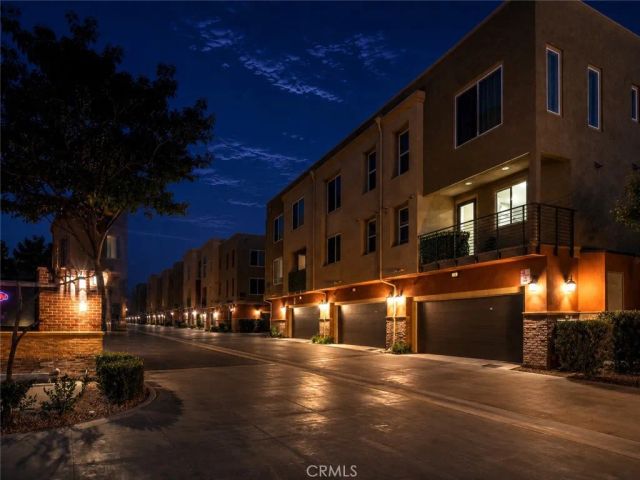 422 W Route 66 47, Glendora, CA 91740