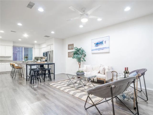 422 W Route 66 47, Glendora, CA 91740
