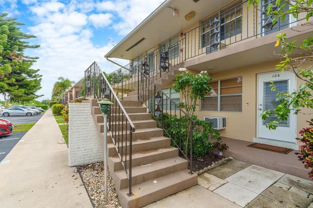 2106 NE 56th Court 204, Fort Lauderdale, FL 33308