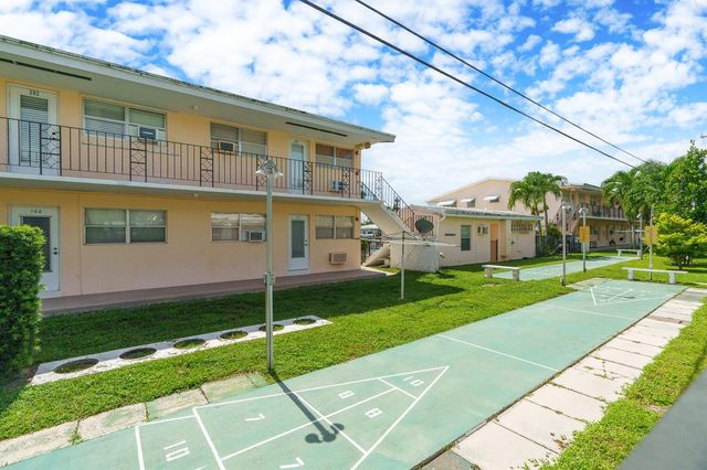 2106 NE 56th Court 204, Fort Lauderdale, FL 33308