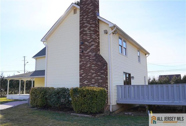 226 Gravel Hill Road, Monroe, NJ 08831