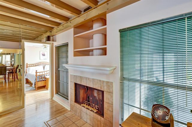 8352 MEADOWBROOK DRIVE 11, Seminole, FL 33777