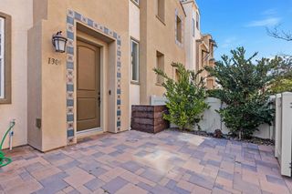 1309 Via Lucero, Oceanside, CA 92056
