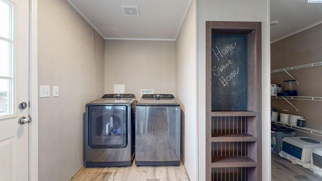 635 Lonetree Lane, Richland, WA 99352