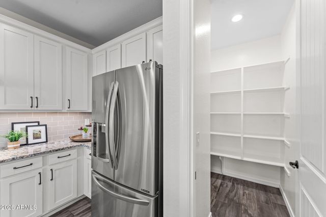 2167 S OSBORN Lane, Gilbert, AZ 85295