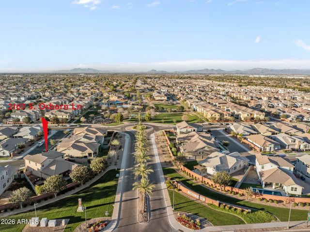 2167 S OSBORN Lane, Gilbert, AZ 85295
