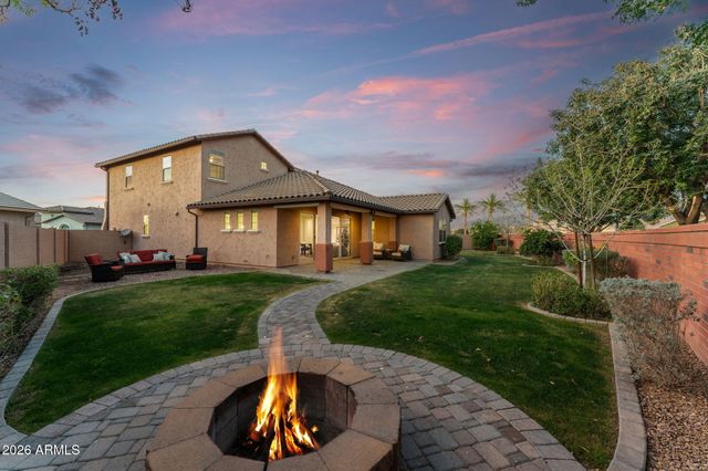 2167 S OSBORN Lane, Gilbert, AZ 85295