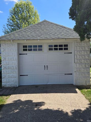 401 E 3rd Street, Brookston, IN 47923