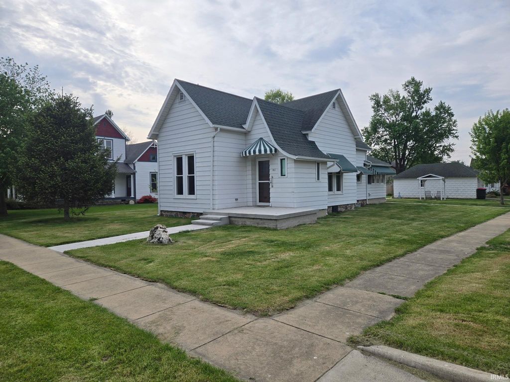 401 E 3rd Street, Brookston, IN 47923