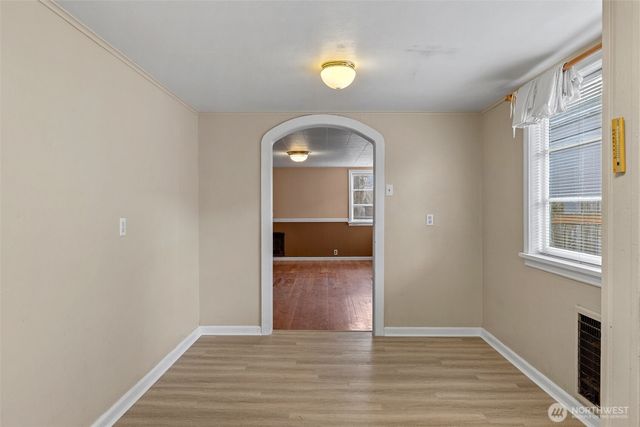 409 Wells Avenue N, Renton, WA 98057