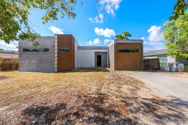 19610 NE 19th Pl, Miami, FL 33179