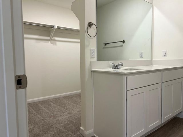 2025 Brush Creek Way, Newcastle, OK 73065