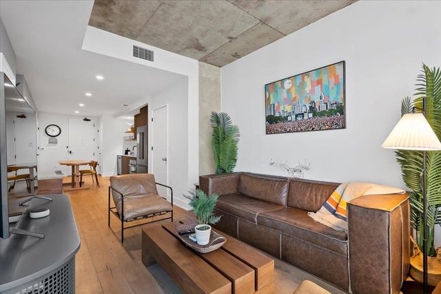 48 East Ave 1207, Austin, TX 78701