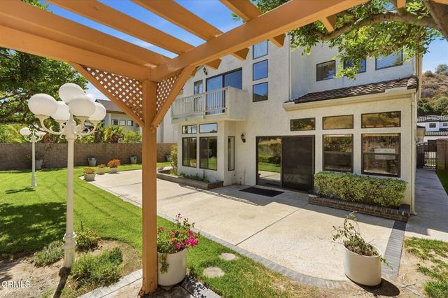 2735 Hidden Hills Way W, Corona, CA 92882