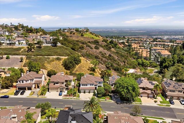 2735 Hidden Hills Way W, Corona, CA 92882