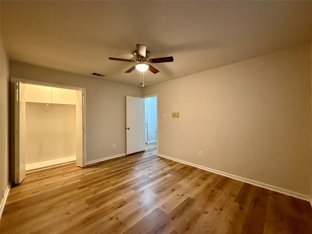 5721 Carolyn Drive, North Richland Hills, TX 76180