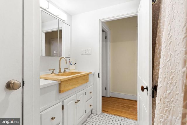 30 POTTER ST, Haddonfield, NJ 08033