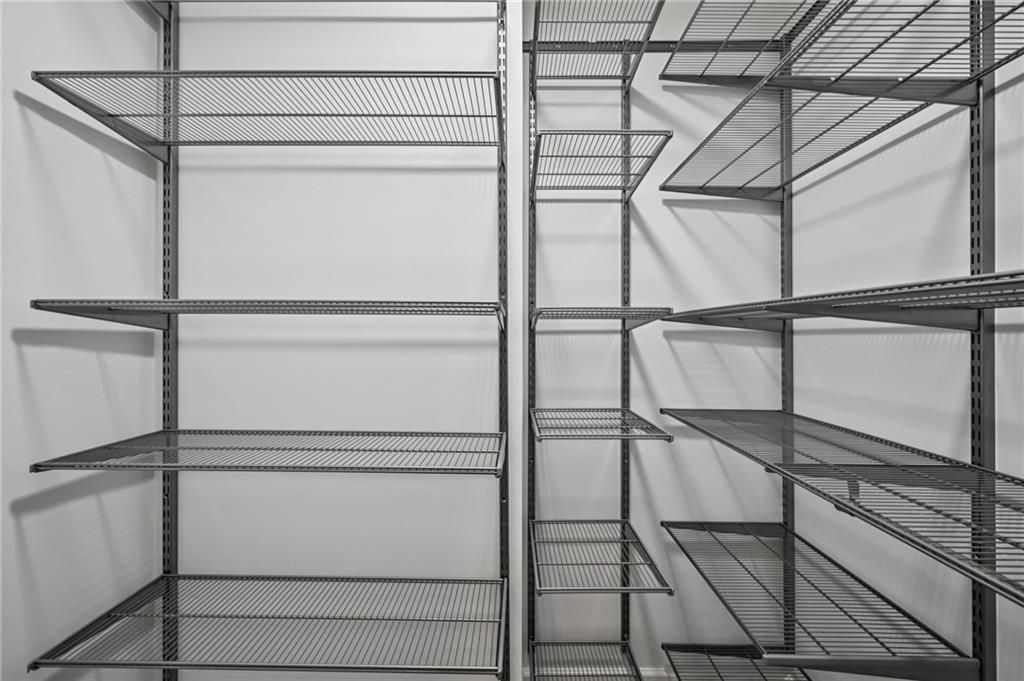 Image 41 of property listing at 1851 Primrose Park Road, Sugar Hill, GA 30518