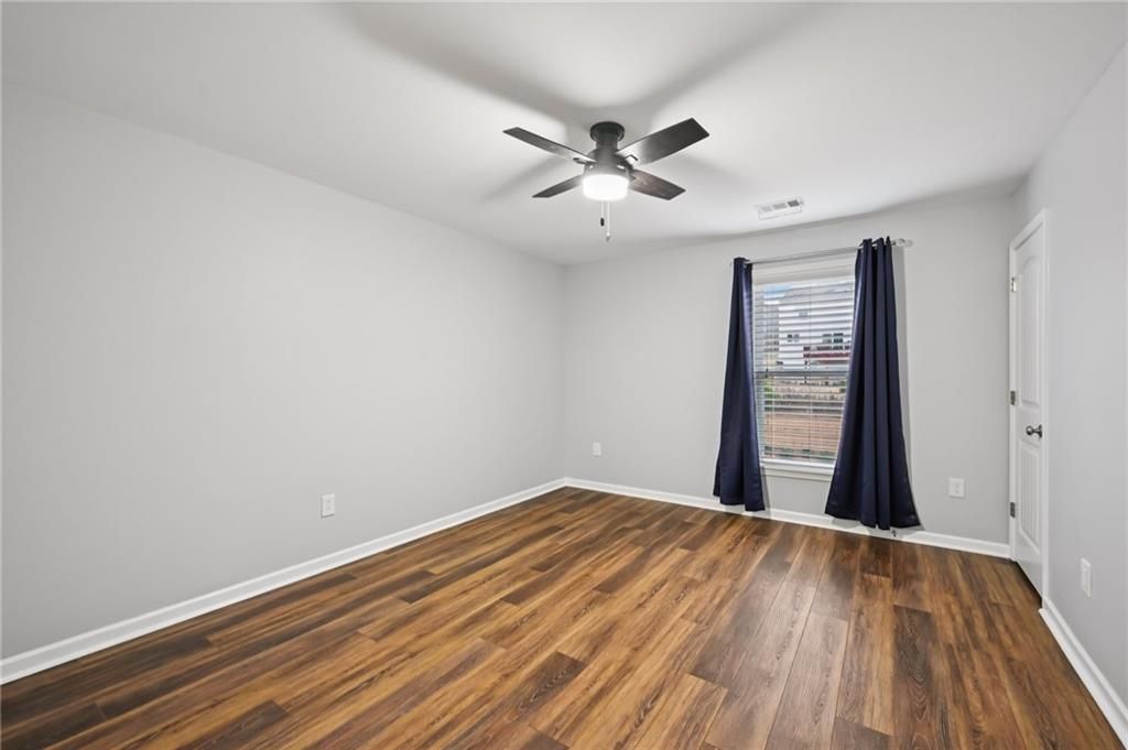 Image 42 of property listing at 1851 Primrose Park Road, Sugar Hill, GA 30518