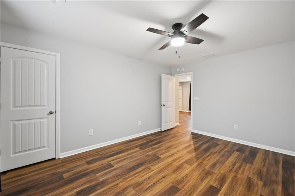 Image 43 of property listing at 1851 Primrose Park Road, Sugar Hill, GA 30518