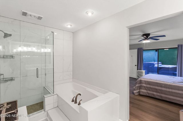 7814 CYPRESS POINT Court, Jacksonville, FL 32256