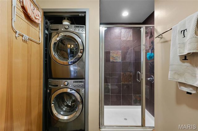 2201 Locust Street 410, St Louis, MO 63103