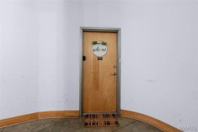 2201 Locust Street 410, St Louis, MO 63103