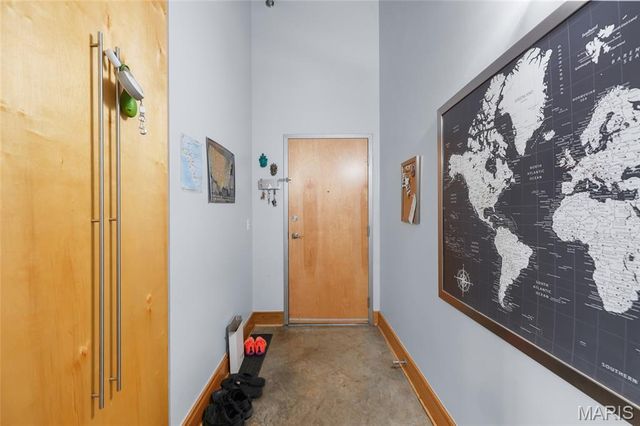 2201 Locust Street 410, St Louis, MO 63103