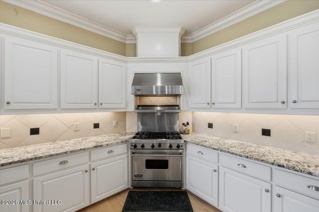 297 Roses Bluff Drive, Madison, MS 39110