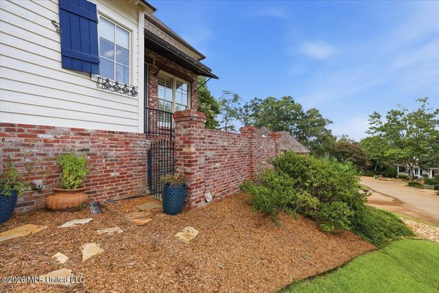 297 Roses Bluff Drive, Madison, MS 39110