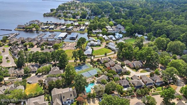 297 Roses Bluff Drive, Madison, MS 39110