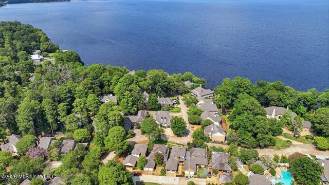 297 Roses Bluff Drive, Madison, MS 39110